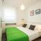 Hendrix Bridge Apartment