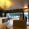 Hotel Oyster