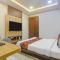 FabHotel Aura Grande