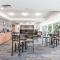 Marshall Suites Bainbridge Island, SureStay Collection by BW