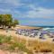 Beachfront Luxury Villa Perenna