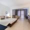 Aparthotel Barracuda