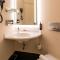 Ibis Singapore on Bencoolen - Newly Renovated
