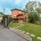 2 Bedroom Stunning Apartment In Barga