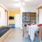 2 Bedroom Stunning Apartment In Barga