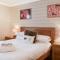 7 Oaklands