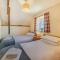 Bay View - Uk38206