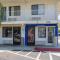 Motel 6 Bakersfield, CA - Convention Center