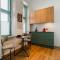 Stylish Apartment in Historic Villa Doll, City Center