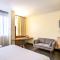 Mercure Roma West