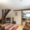 Stable Cottage - Hw7452