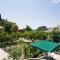 Linas Apartments