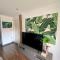 Calm Jungle Apartment Near Valencia
