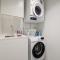 Sydney CBD modern apt with pool gym parking 8 ppl