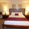 Days Inn & Suites by Wyndham Lake Okeechobee - Okeechobee