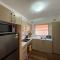 Randwick Shared Apt with Study Desk & Parking