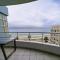 Cap d Azur beachfront apartment