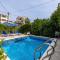 Dalmatian 230m2 with pool and garden near the old town for families