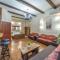 Baroque-Style Apartment in the Heart of Kyiv