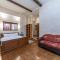 Baroque-Style Apartment in the Heart of Kyiv