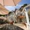 Chateau La Chaire Hotel
