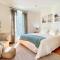 Covas Seabreeze Cottage