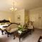 Chateau La Chaire Hotel