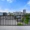 75R Stylish Abnb-Style One Bedroom Apartment in Rosebery, Parking