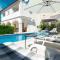 Villa Martin - Countryside Retreat with Pool & Pavilion