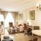 Mercure Dubai Barsha Heights Hotel Suites And Apartments Mercure Dubai Barsha Heights Hotel Suites And Apartments