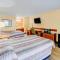 Hotel O Deluxe Inn Kingstree SC HWY 52