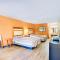 Hotel O Deluxe Inn Kingstree SC HWY 52