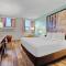 Super 8 by Wyndham Thunder Bay