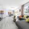 Green Bay Villa 15