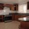 Cheerful 4-bedroom with pool