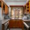 Crane Serviced Apartments