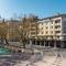 Le Splendid Hotel Lac D'Annecy - Handwritten Collection