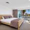 Unit 2 - 3 Bedroom Part Ocean View