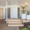 Seaviews at Sunshine Beach 4BR, Pool