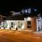 Garni Hotel Zen free parking