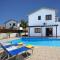 Villa Coral Christina by Villa Plus