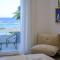 Villa Goldfish - 5BR Beachfront Luxury with Pool & Jacuzzi