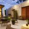 Heywood Hotel