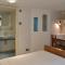 Moderno-Uk12748
