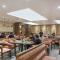 FabHotel Pancharatna Regency - Nr Medicover Hospital