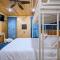 Massive Hochatown Lodge W Spa, Basketball & More