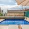 Aspasios Catedral Apartments