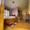 Gombo Hideaway