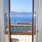 V. Molova, Molyvos, Lesvos