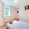 Snowdrop Cottage - W43121